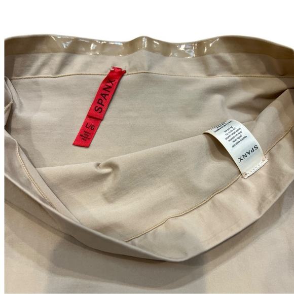 SPANX Shape My Day High-Waist Mid-Thigh Shorts - Picture 5 of 13